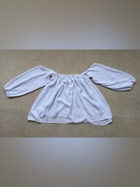 White off the shoulder swing top with puffy 3/4 arms, size M